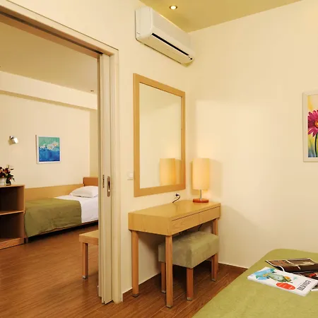 Akrotiri & - Adult Friendly 5* Palaiokastritsa