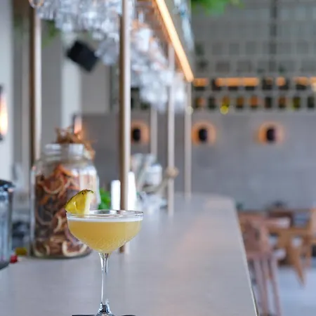 Akrotiri & - Adult Friendly Hotel 5*