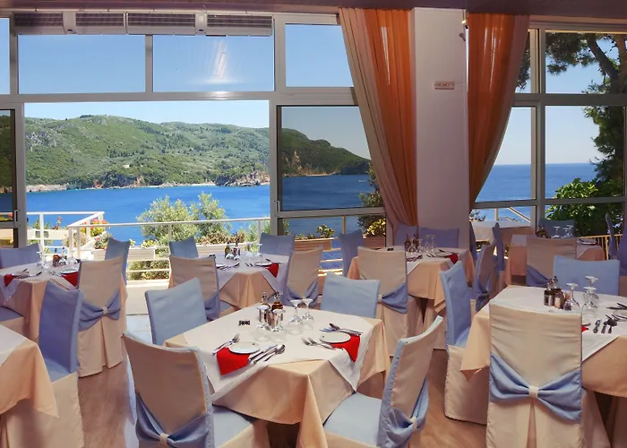 Akrotiri & - Adult Friendly Paleokastritsa