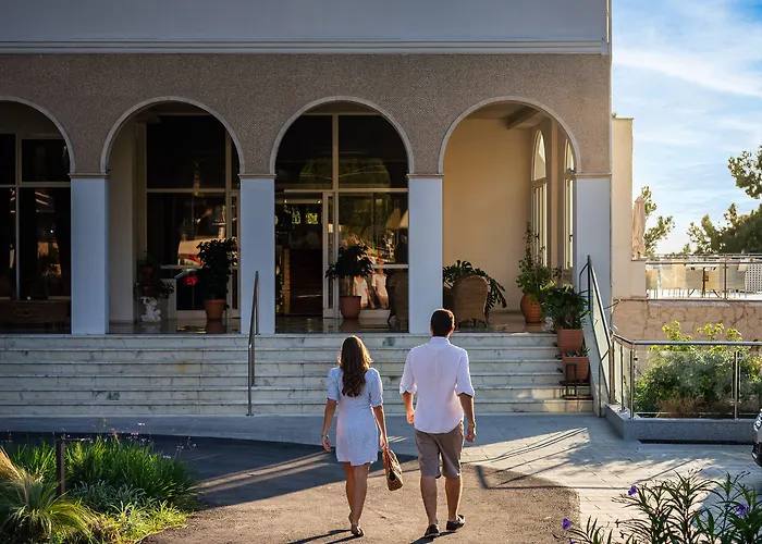Akrotiri & - Adult Friendly Szálloda Paleokasztríca