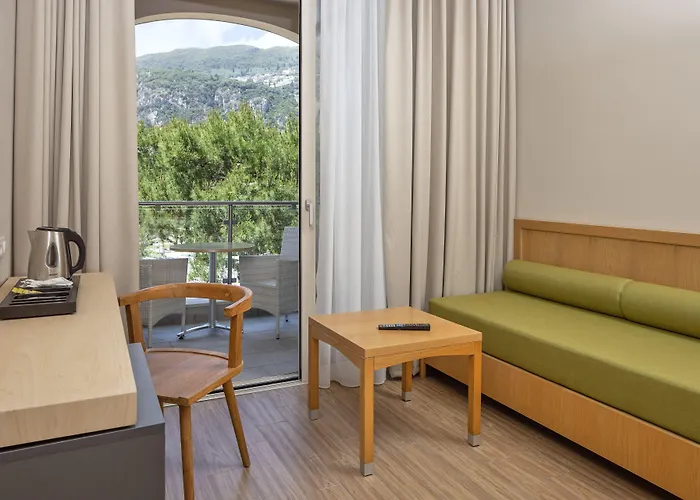 Hotel Akrotiri & - Adult Friendly 5*