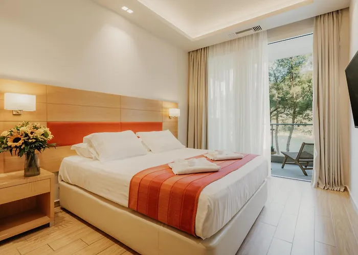 Akrotiri & - Adult Friendly Szálloda Paleokasztríca