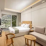 فندق Akrotiri & - Adult Friendly