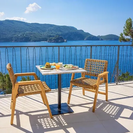 Akrotiri - Adult Friendly 5* Paleokastritsa