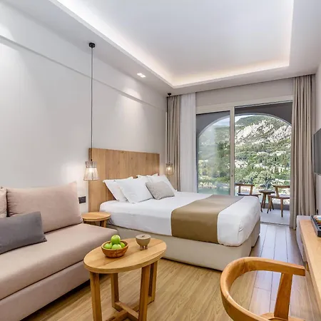Akrotiri - Adult Friendly 5*