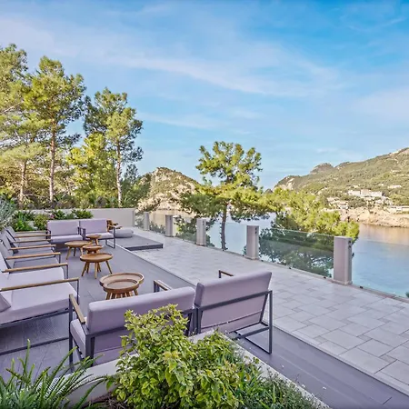 Akrotiri - Adult Friendly Hotel Paleokastritsa
