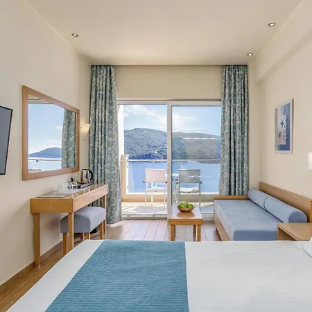 Akrotiri - Adult Friendly Hotel Paleokastritsa
