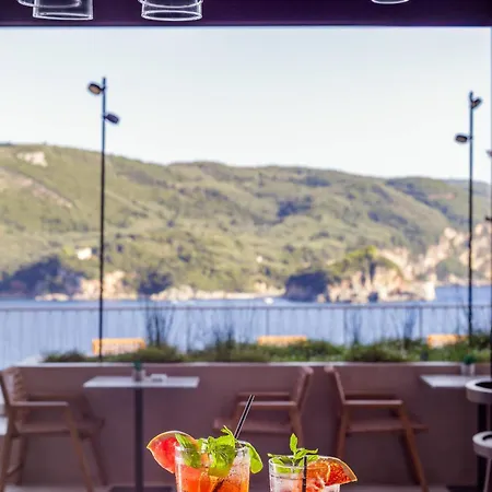 Hotel Akrotiri - Adult Friendly