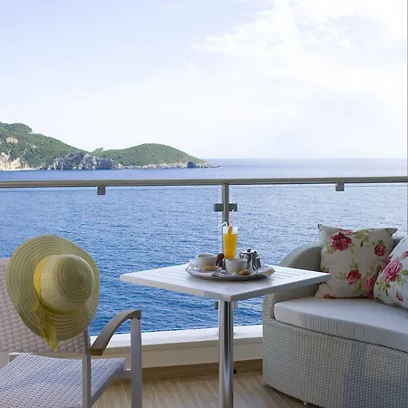 Akrotiri & - Adult Friendly מלון