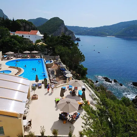 Hotell Akrotiri & - Adult Friendly 5*